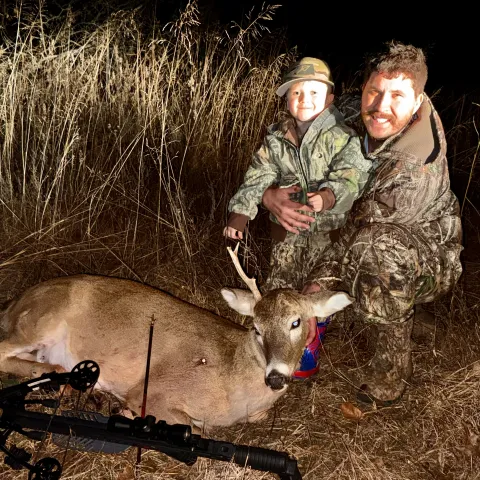 Ty Chancellor with his harvested Oklahoma white-tailed deer