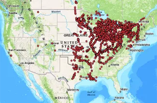 The red dots on this map indicate where invasive zebra mussels have been confirmed in the United States since arriving in the Great Lakes in 1986. (U.S. Geological Service)